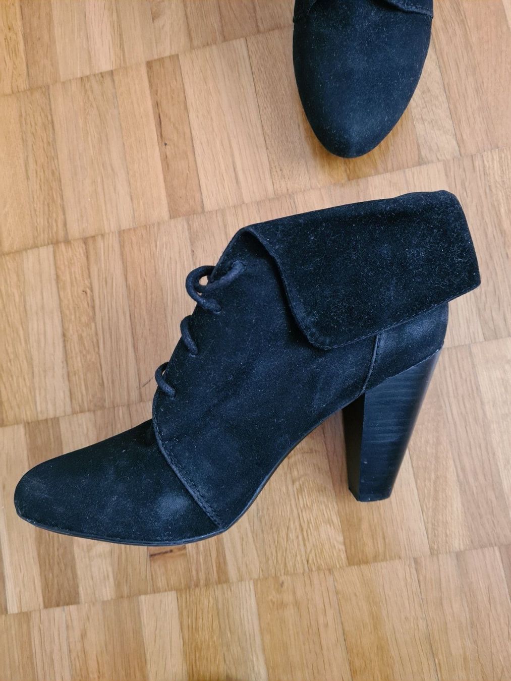 Zara Scarpe da donna: ZARA Stiefeletten Gr. 39 – Usato da Jona venduto da Good_luck_ 4