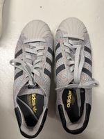 Adidas Superstar Gr. 36 - Stylisch in den Frühling!