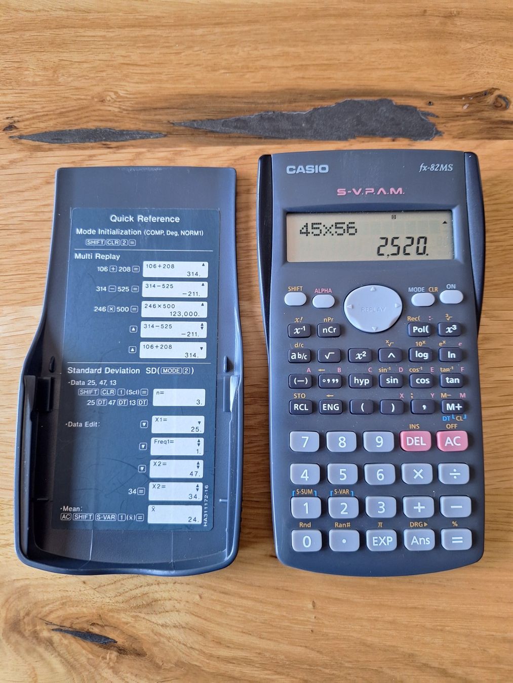 Casio Calculatrices: CASIO FX82MS – D'occasion à Luzern par Heugaerten