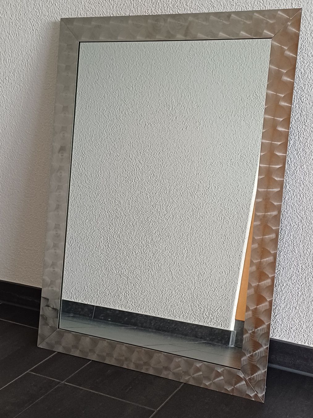 Specchi: Wandspiegel mit silbernem Rahmen – Usato da Wetzikon ZH venduto da siga01