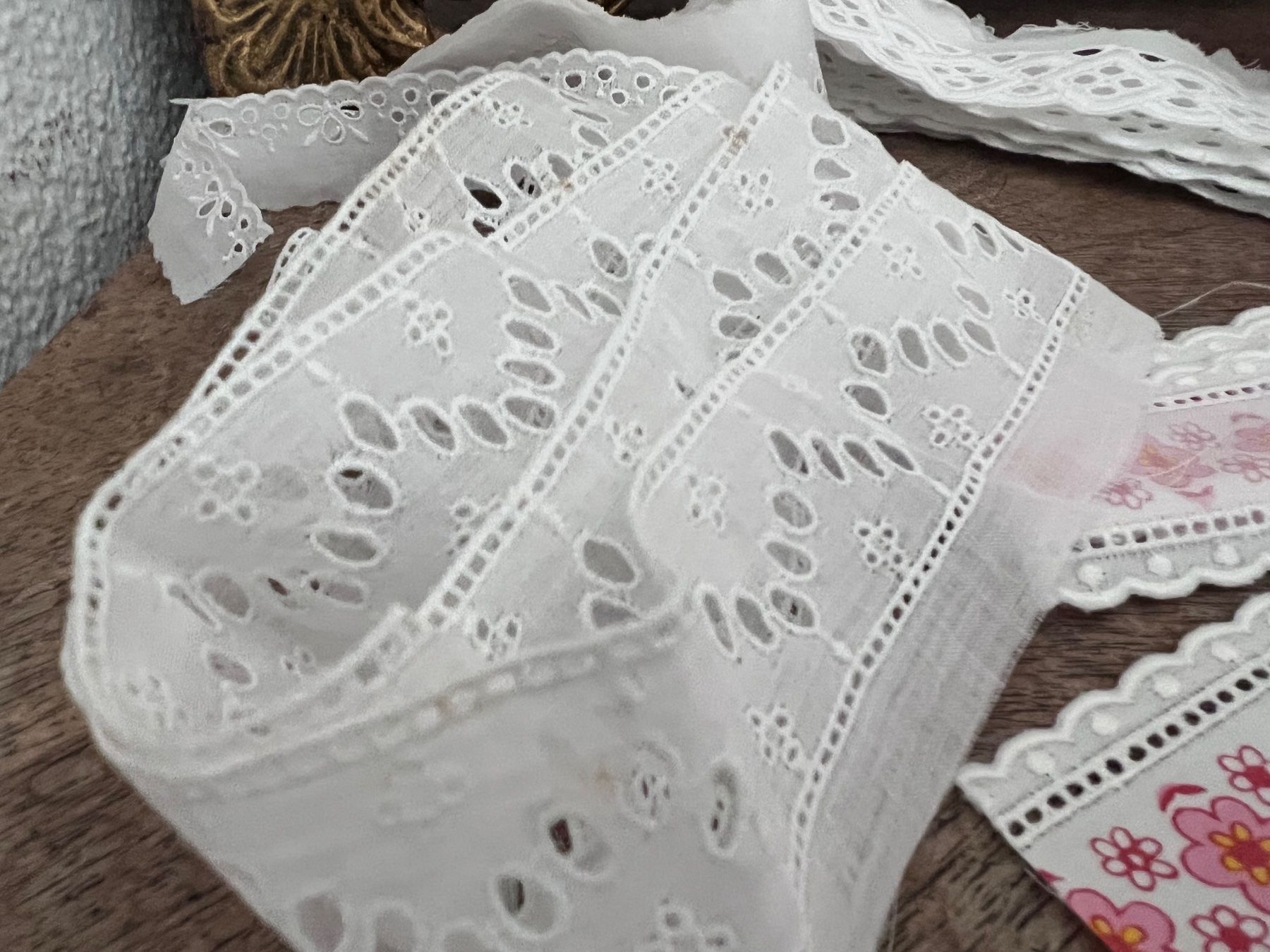 Tessuti: Alte, antike Spitzen  - Shabby – Nuovo (secondo la descrizione) da Walzenhausen venduto da Cerna007 2