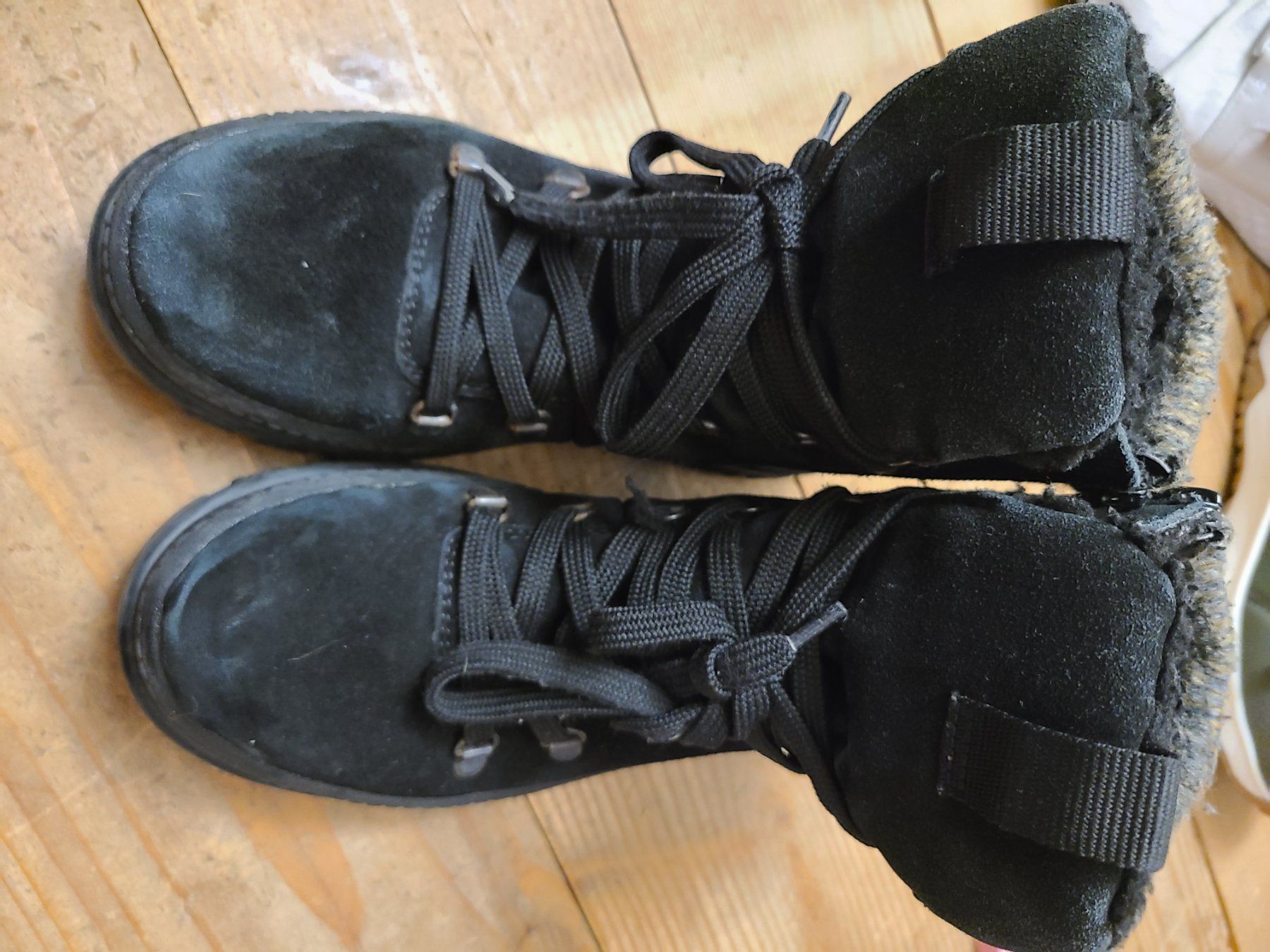 Damenschuhe: Winterschuhe Gr.37 – Gebraucht aus Muhen von mirjamdaetwyler