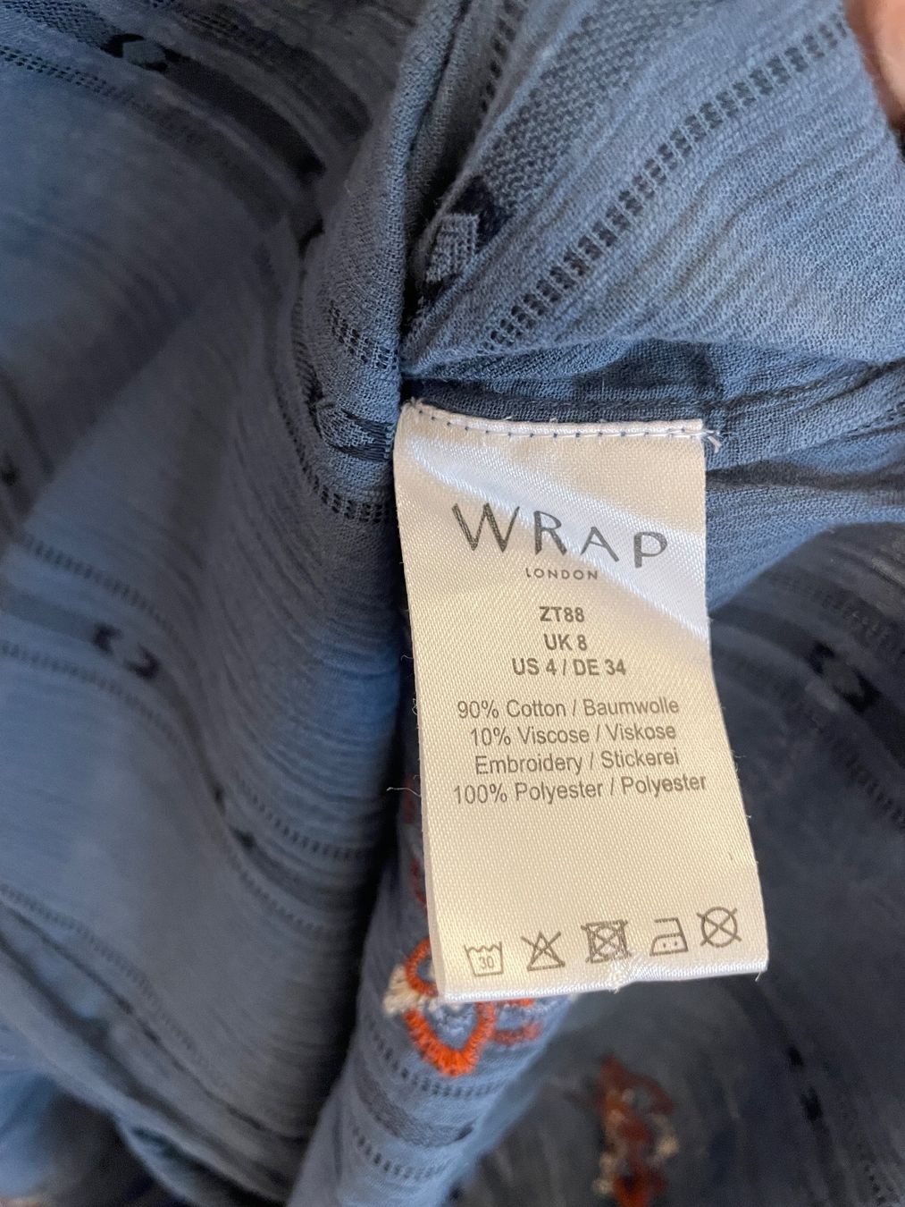 Camicette: Sommerbluse WRAP London,  S, aufgestickte Blumen – Usato da Basel venduto da non_vn79 3