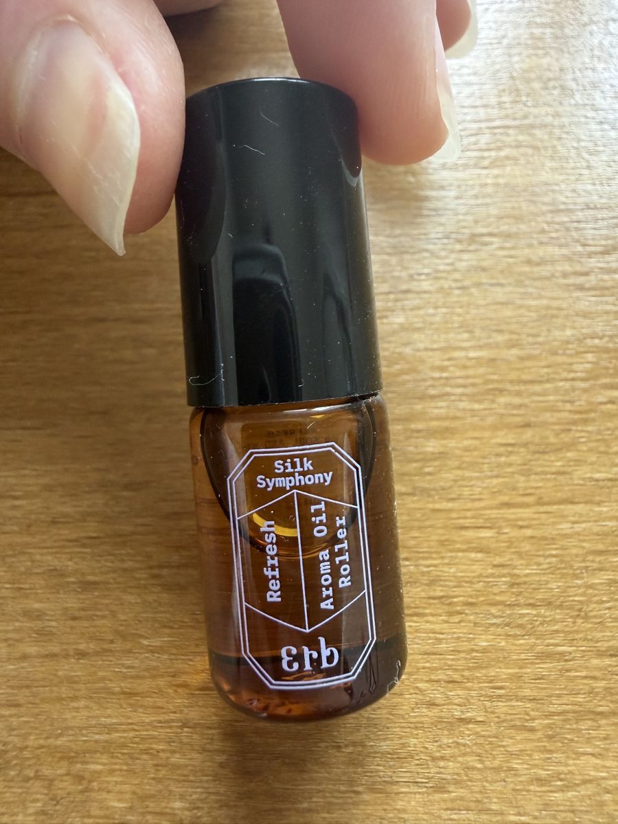 Profumi & Eau de Toilette: ERB Refresh Aroma Oil Roll On Eucalyptus Menthe – Nuovo e nell'imballaggio originale da Lausanne venduto da Stephaniesdressing 3
