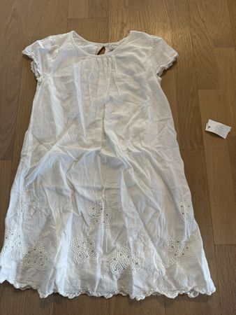 Sommerliches Kleid, weiss, Grösse 128, Top Zustand!