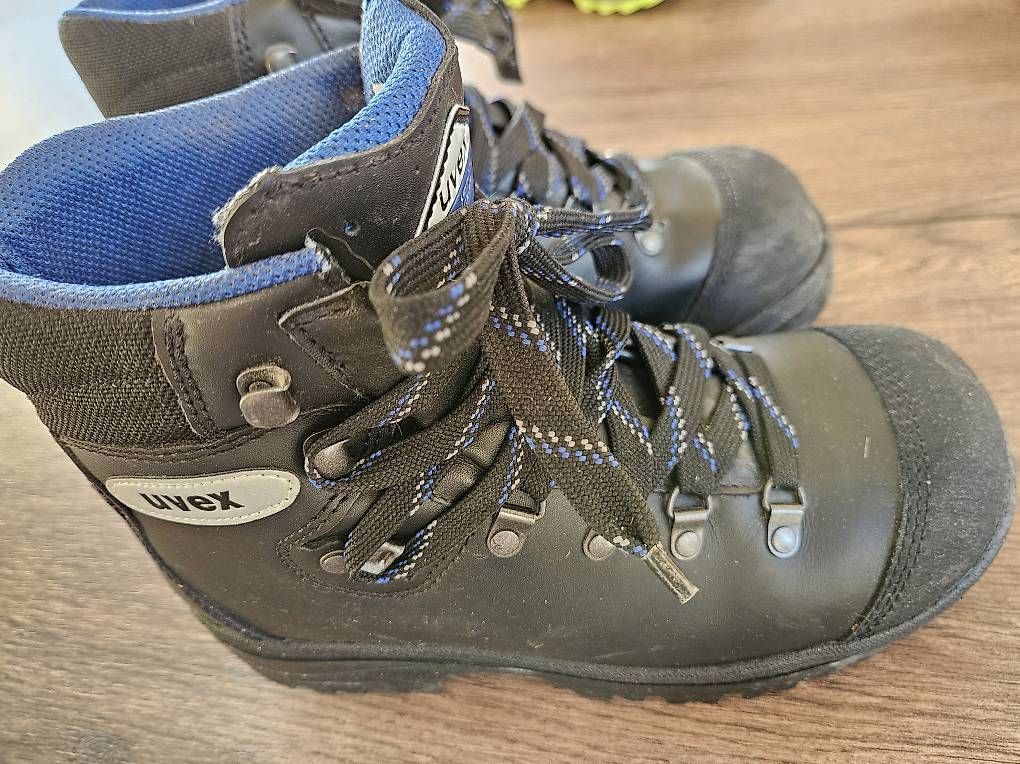 Scarpe da uomo: UVEX 38 – Usato da Neudorf venduto da Vogelhof
