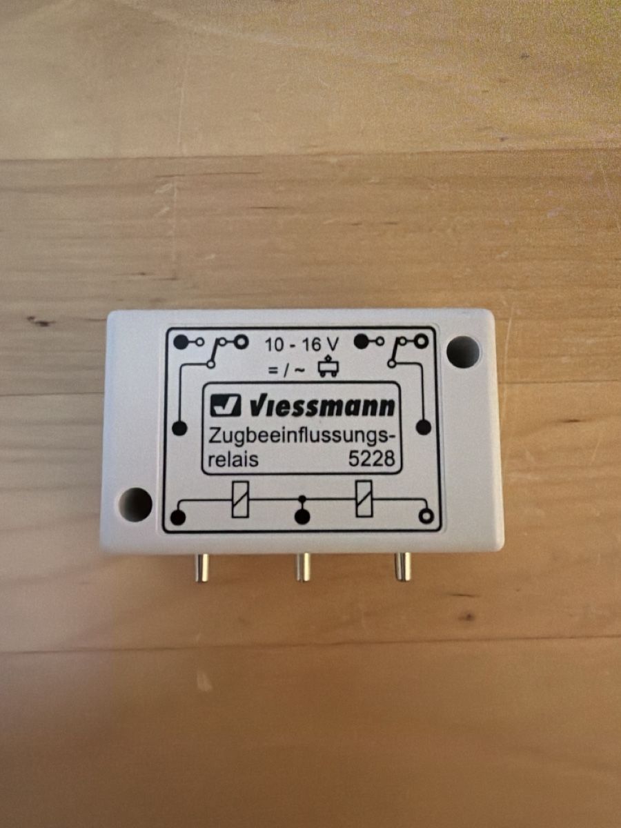 Viessmann Modelleisenbahnen: Viessmann Zugbeeinflussungs Relais 5228 – Neu (gemäss Beschreibung) aus Sachseln von nre_px7w