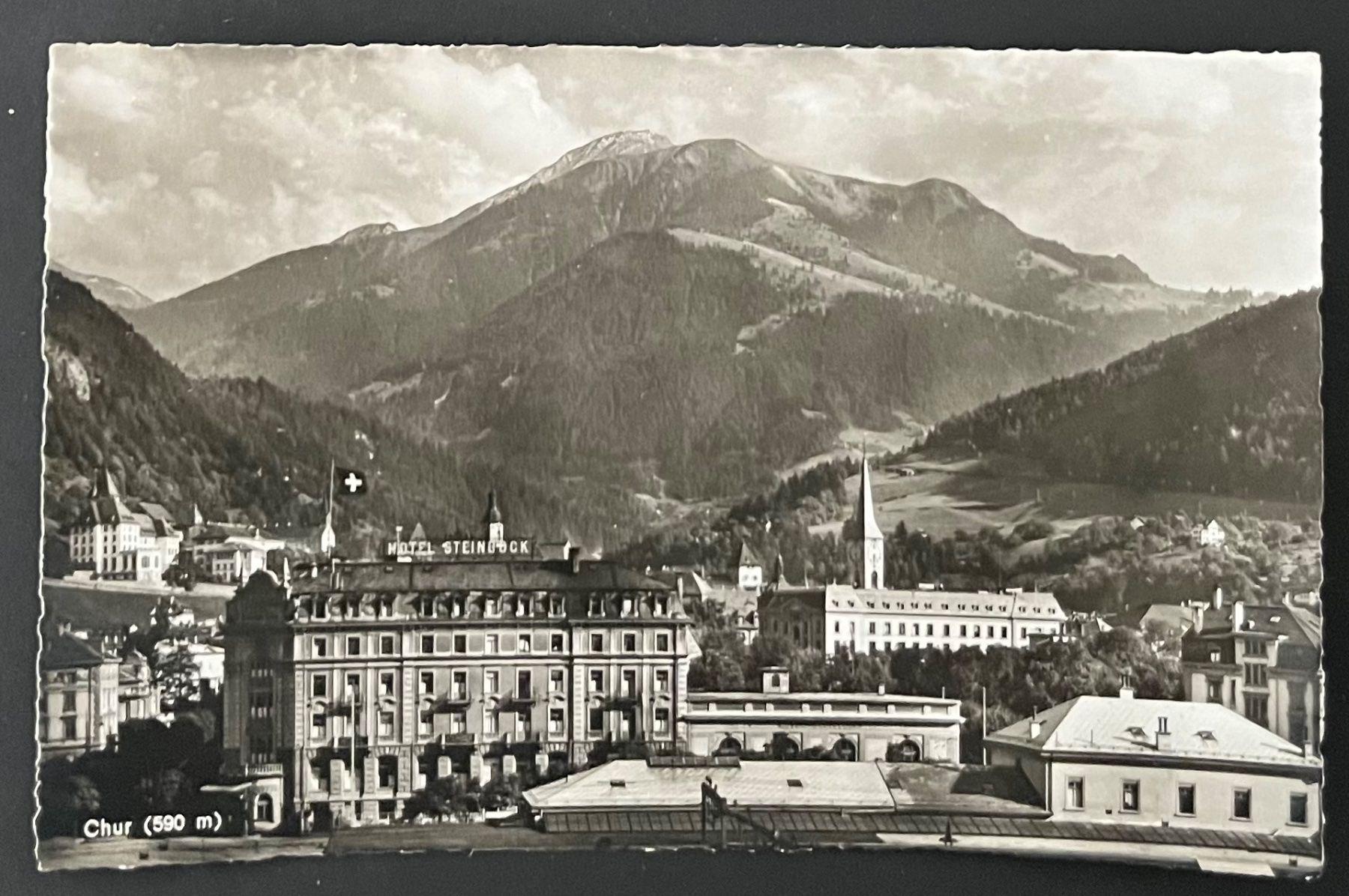 Cartoline postali: Chur Hotel Steinbock, ca 1950 – Usato da Ostermundigen venduto da DaxKarten-75
