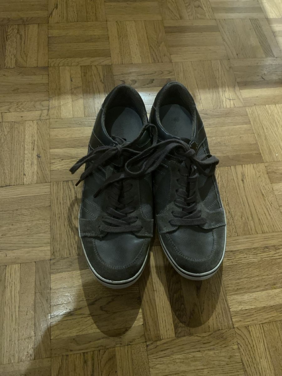 Geox Scarpe da uomo: Baskets GEOX marrons élégantes pointure 42 – Usato da Genève venduto da captus