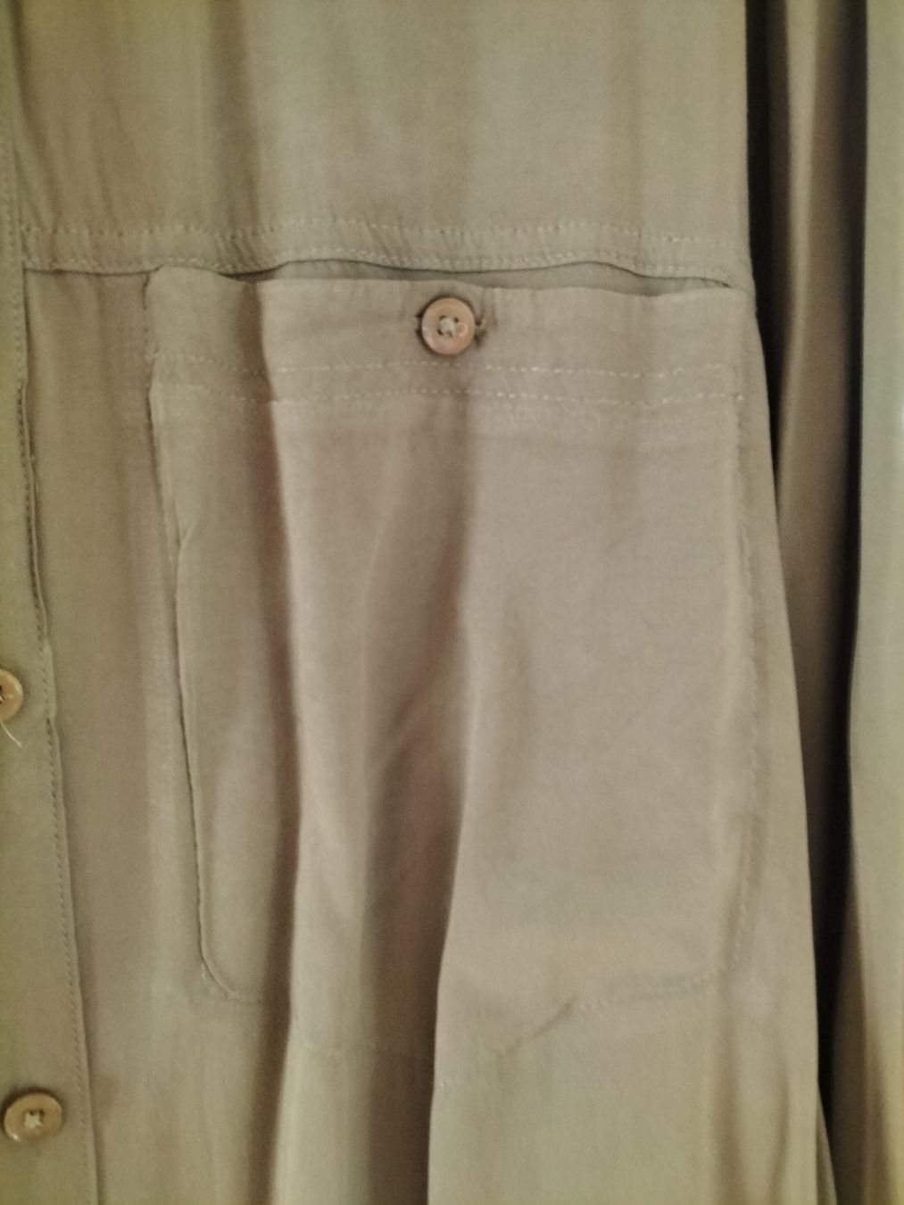 Benetton Camicette: Benetton Bluse Gr. L, Olivegrün – Usato da Pfäffikon ZH venduto da e13_x2n5 2