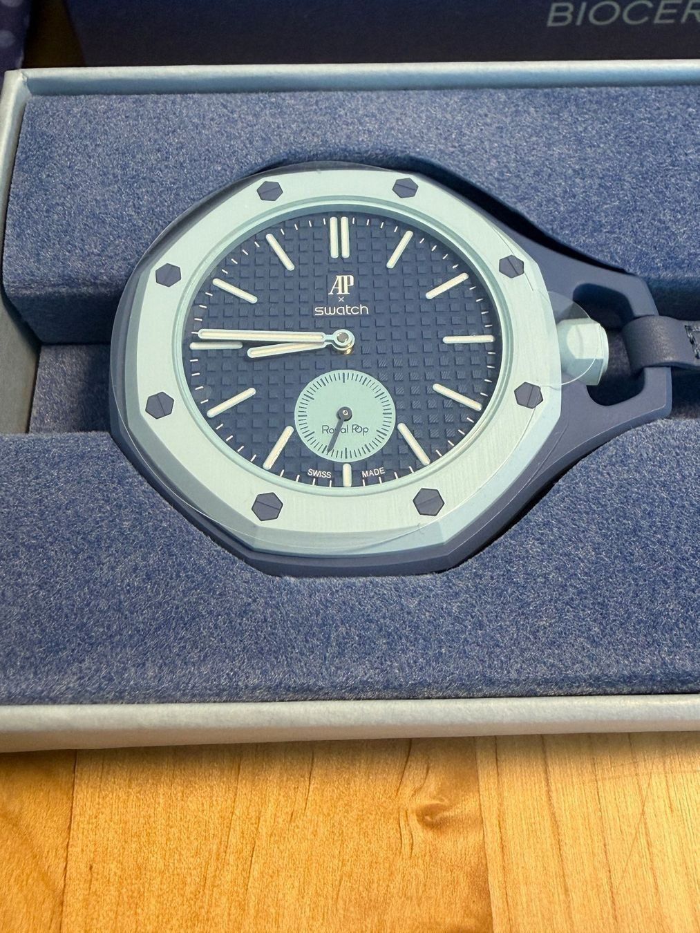 Audemars Piguet Montres: NEU - Swatch & Audemars Piguet – D'occasion à Kloten par Rs2js