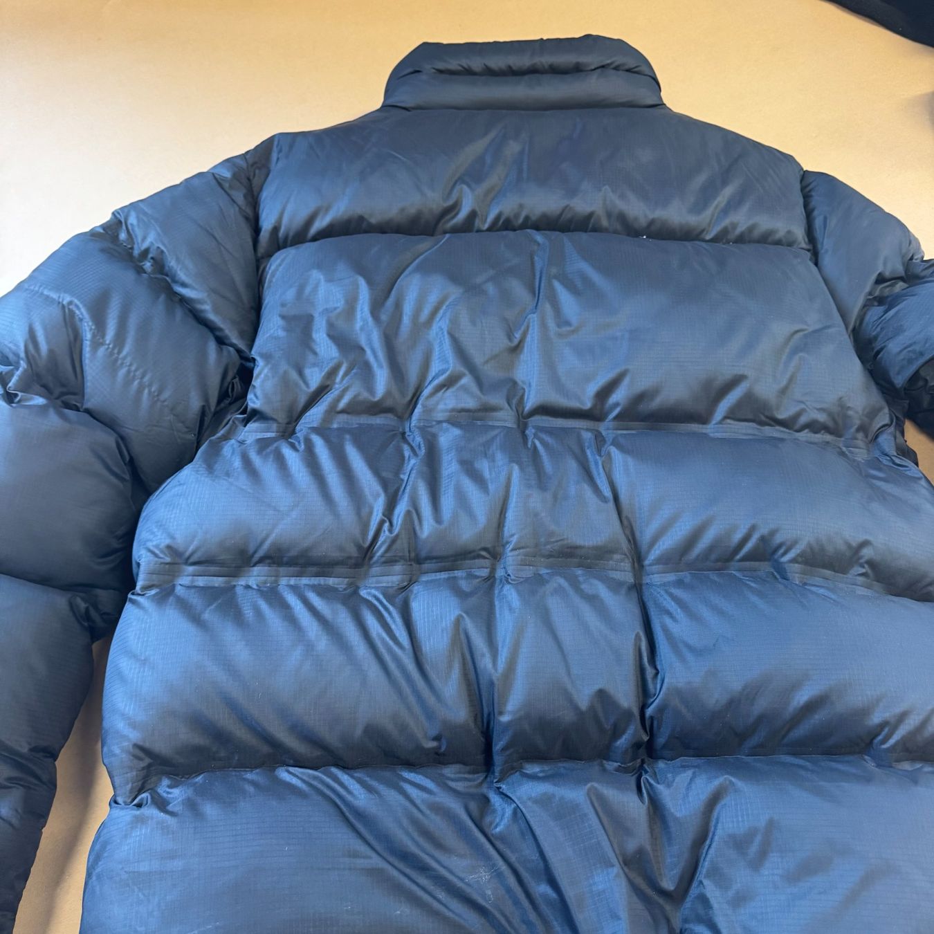 Nike Giacche: Nike ACG black puffer down jacket winterjacke 550 – Usato da St. Gallen venduto da sourced_limited 6
