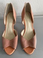 Odette &  Odile Pumps 