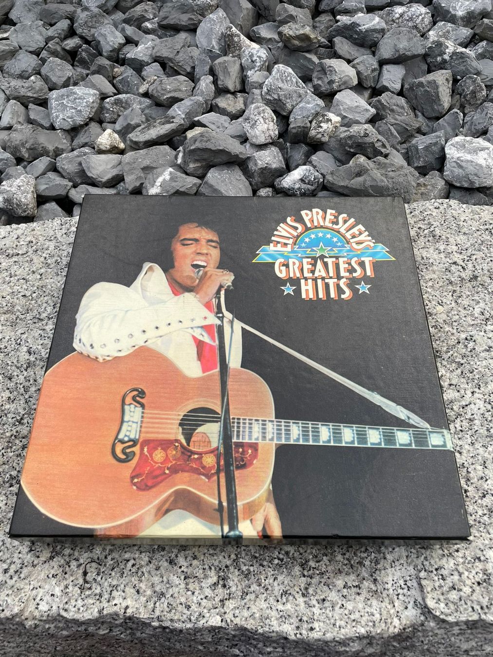 Dischi in vinile: Elvis Presleys Greatest Hits Schallplatten – Usato da Wängi venduto da LiqKojote
