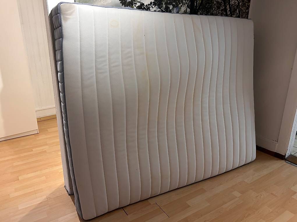 Materassi: Matelas d'occasion  – Usato da Estavayer-le-Lac venduto da ste_dx87