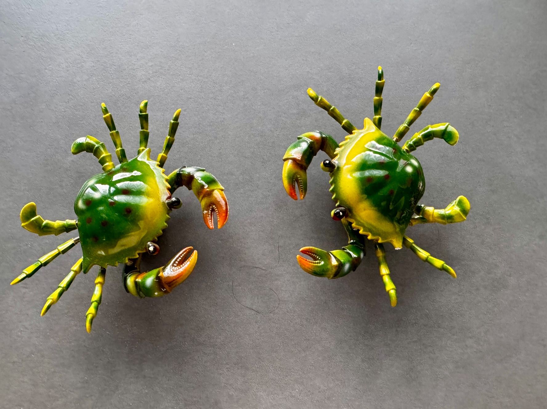 Magnete: 2x grüne Krabben Magnete 🦀 – Gebraucht aus Honau von sainj