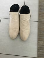 Trendige Stiefeletten in Beige, Grösse 38 für den Herbst!