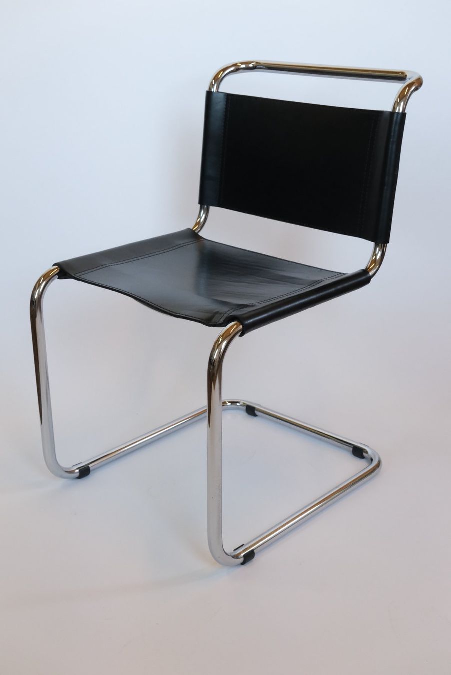 Stühle: Designklassiker Freischwinger Thonet Mart Stam Replika – Gebraucht aus Ramsen von Studio82 1