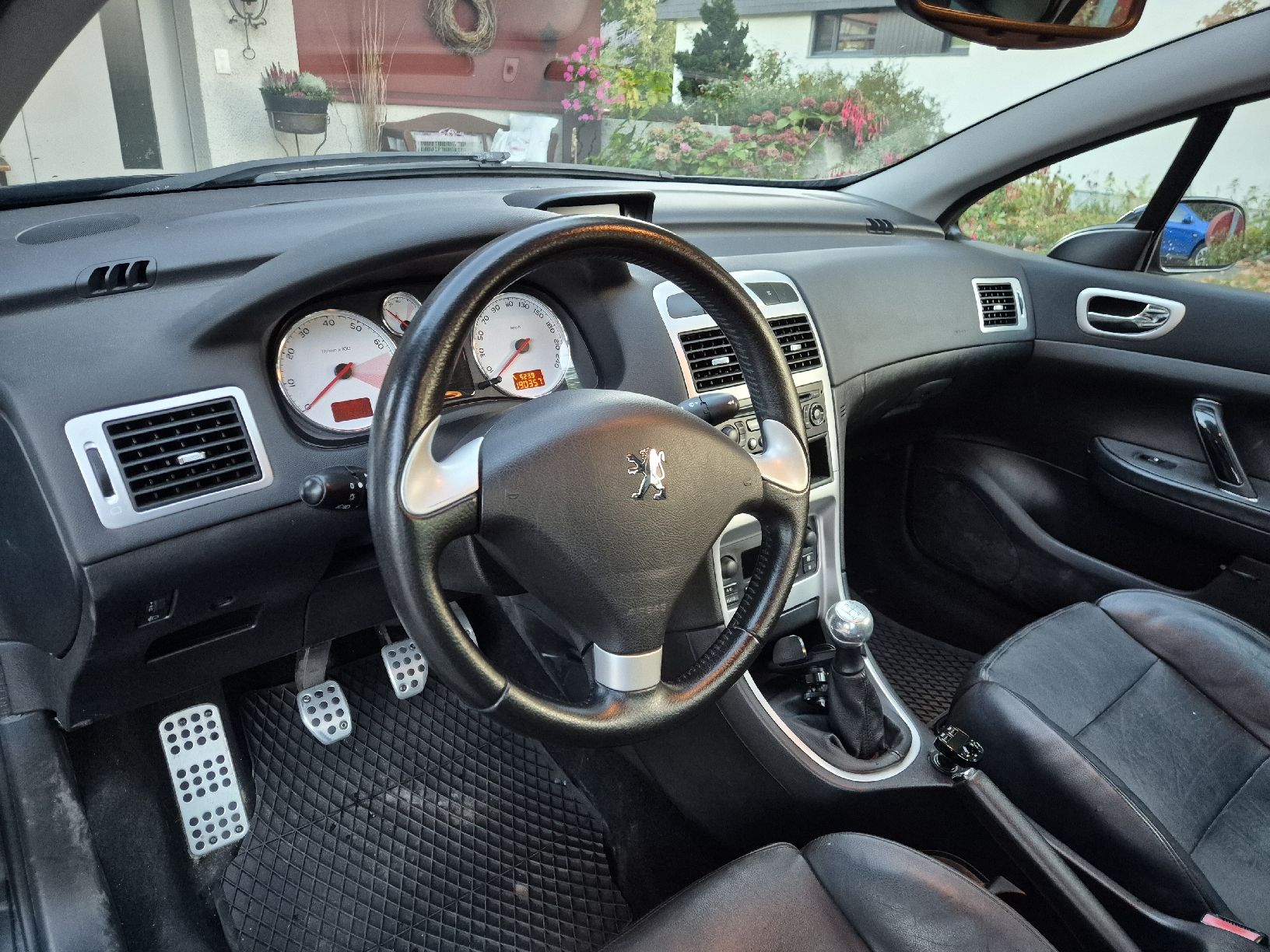 Peugeot Autos: Peugeot 307cc – D'occasion à Frauenfeld par L_s2007 4