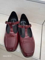 Chaussures plates femme Free Monday bordeaux T39 bon état
