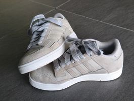 Sneakers Adidas - Grösse 39.5
