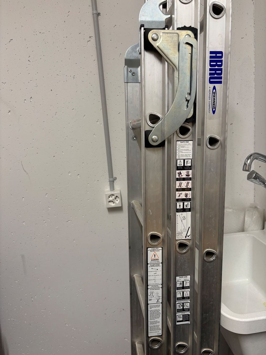 Echelles: Abru by Werner 4 Way Combination Ladders- TOP condition – D'occasion à Zürich par cel_kv7b 4