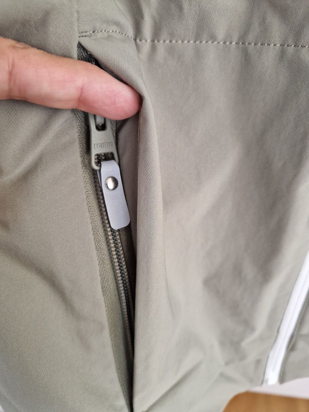 Reima Jacken & Mäntel: Reima Anti-Bite Soft Shield Jacke Gr.128 Neu – Gebraucht aus Davos-Dorf von Bpelikan 2
