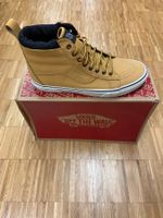 VANS-WINTER MEN      GRÖSSE 44      INNENSOHLE  28.5 CM