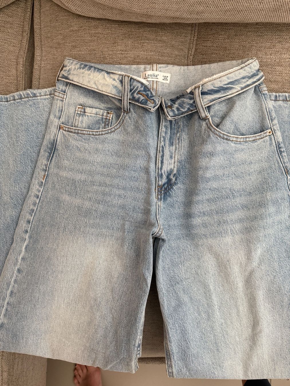 Jeans: Jeans – Gebraucht aus Roveredo von val_bxj5