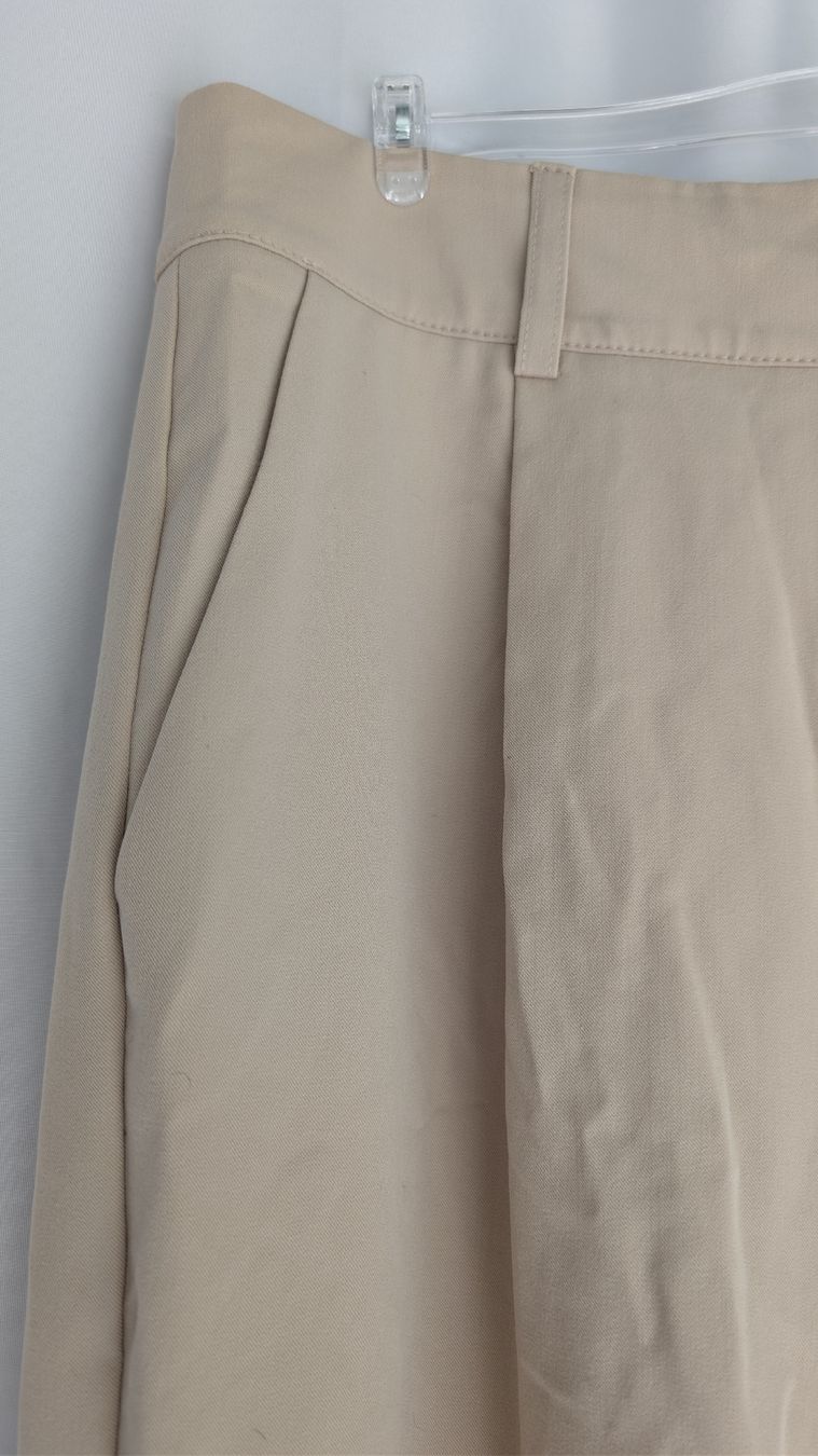 Na-kd Pantalons: NA-KD Hose beige Grösse 38 neuwertig – Neuf (Voir description) à Embrach par sin_7ljf 1