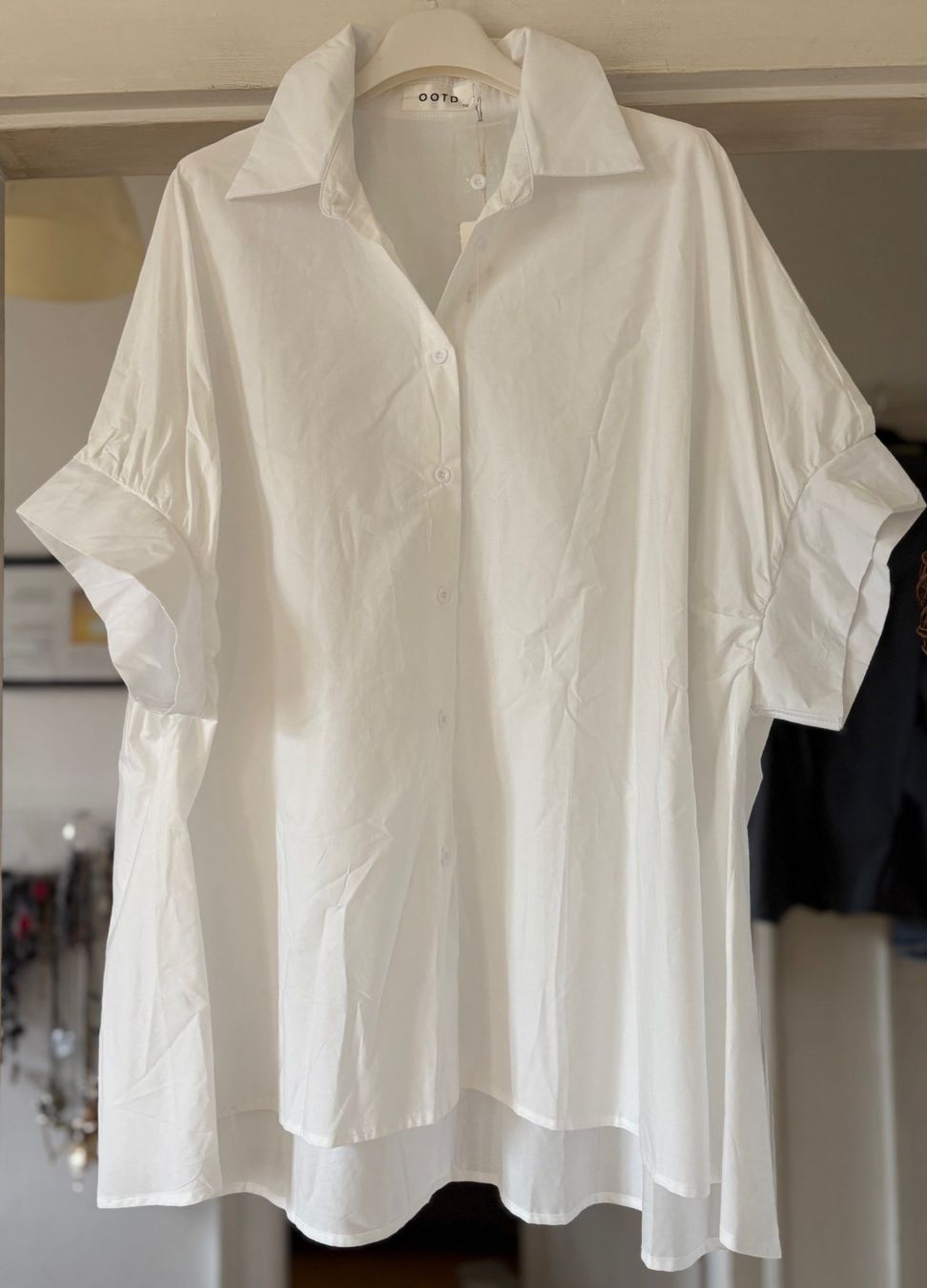 Blusen: CHEMISE OVERSIZE EN COTON! M – Neu und originalverpackt aus Locarno von NicoNion