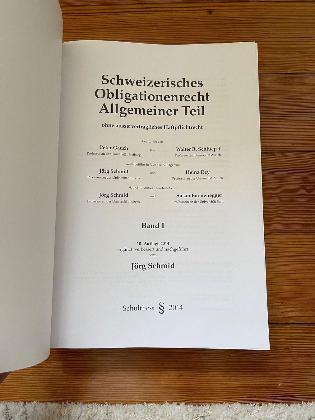 Libri: 2 Rechtsbücher – Nuovo (secondo la descrizione) da Lenzburg venduto da CelinaS01 3
