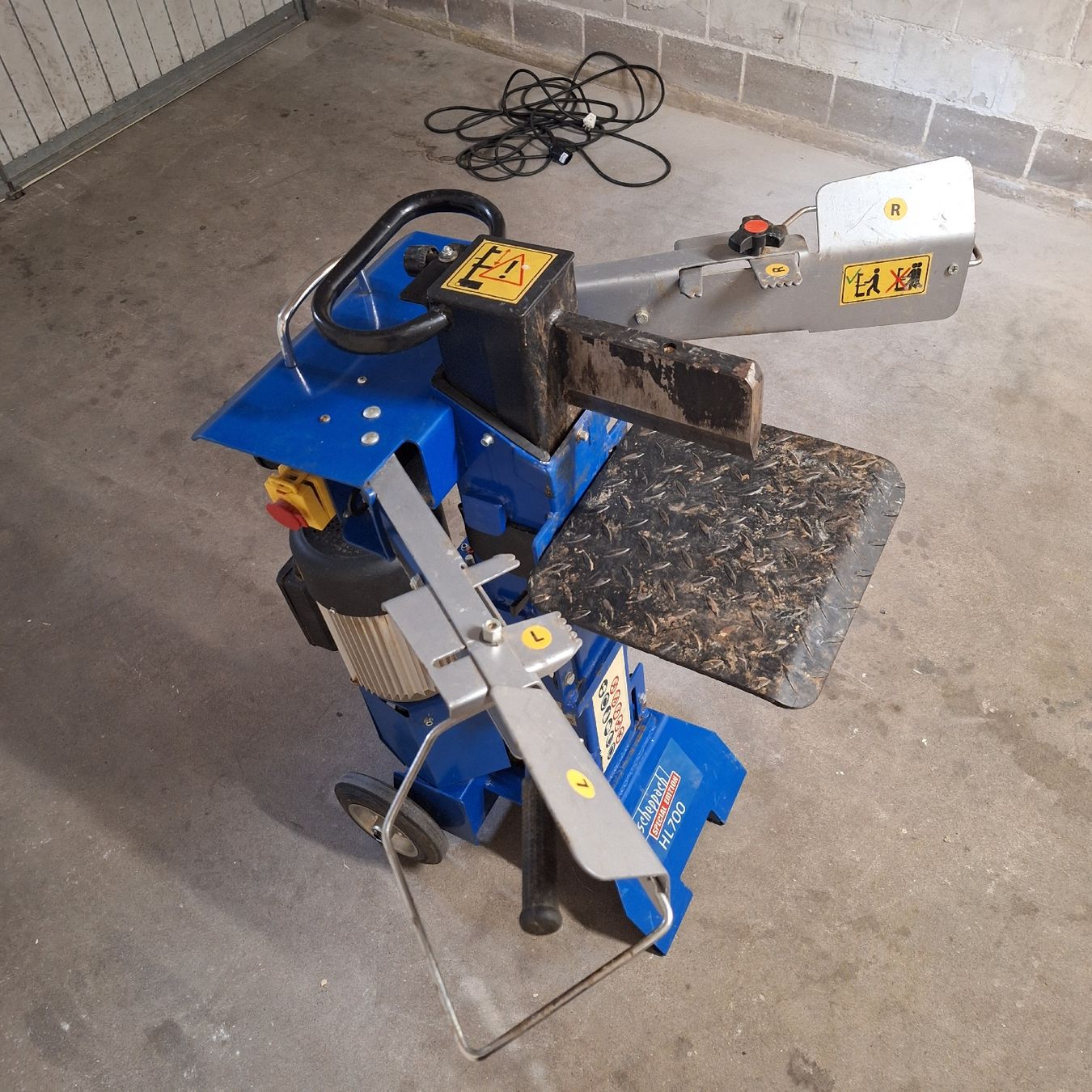 Scheppach Toutes les machines: Holzspalter  – D'occasion à Winterthur par v-t88 5