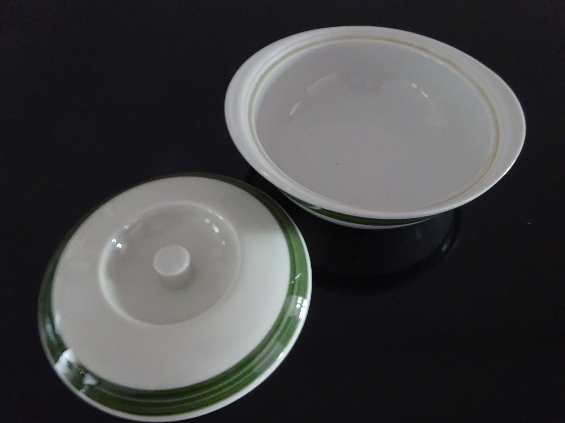 Ciotole: Schale mit Deckel, Langenthal – Usato da Bern venduto da Hero2.0 1