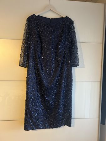 Elegantes Abendkleid mit Pailletten, Gr. 46/48 festlich