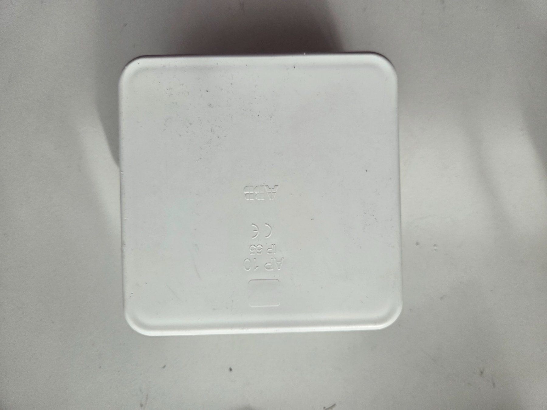 Alimentazione elettrica: ABB, Abzweigdose 80 x 80 x 40 – Usato da Zürich venduto da eymen20 1