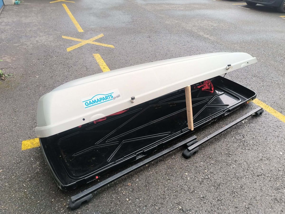 Gamaparts Coffres de toit: Gamaparts Dachträger + Dachbox – D'occasion à Sevelen par Stopglobal.