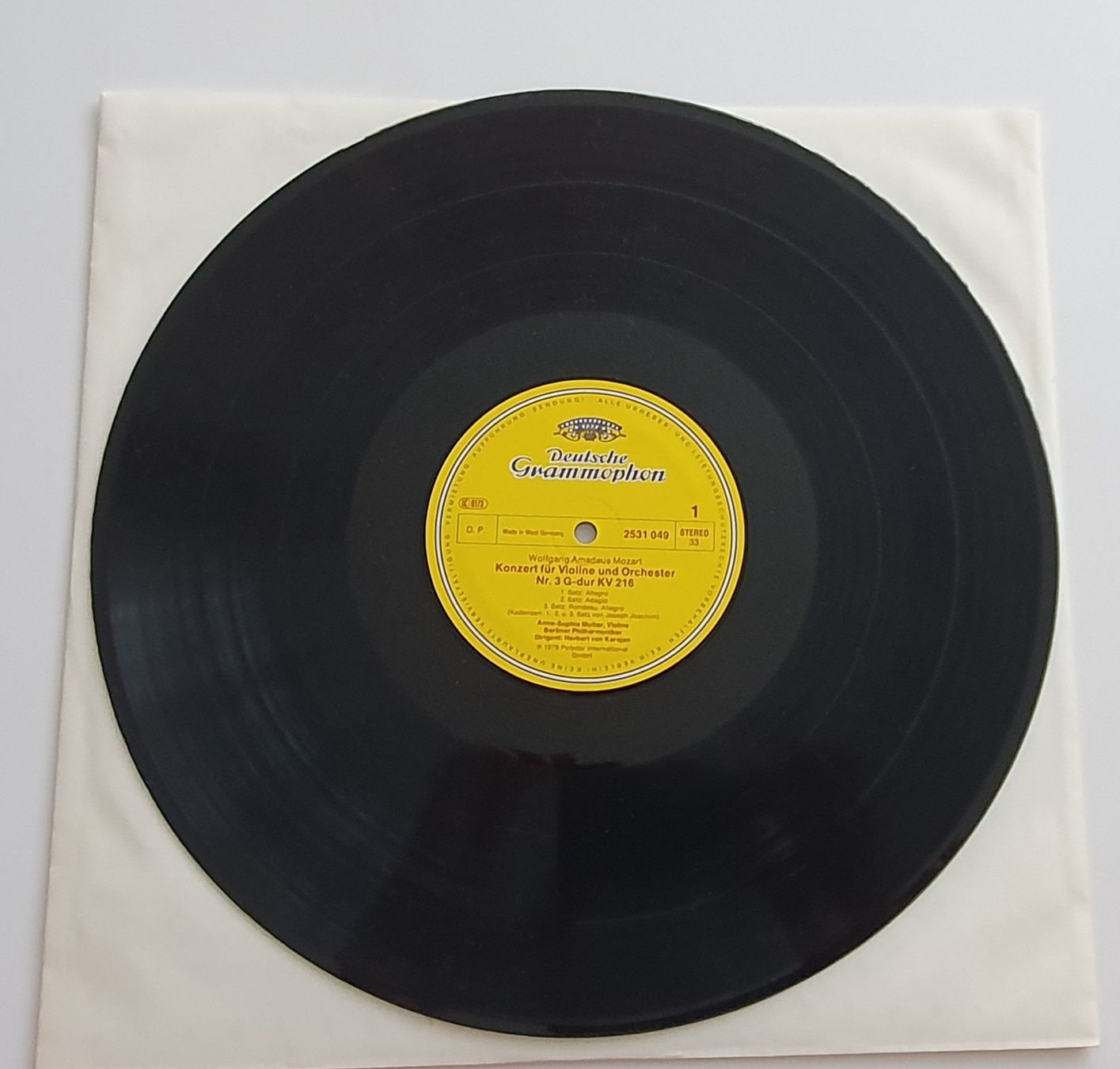 Dischi in vinile: Mozart, Mutter, Karajan - Violinkonzerte No.5 A-dur – Usato da Zuchwil venduto da AdamO. 1