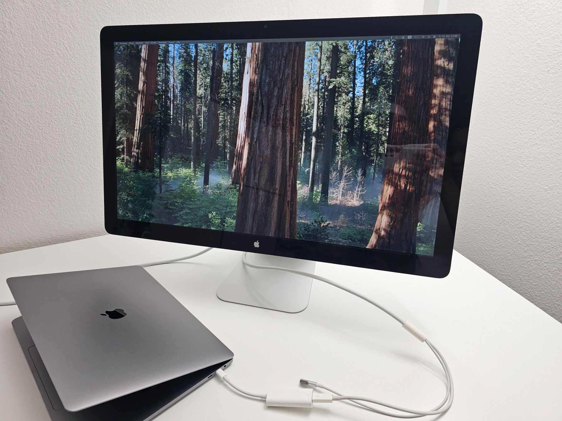 Apple Monitore: Apple Thunderbolt Display 27" mit USB-C Apple Adapter – Neu (gemäss Beschreibung) aus Wettingen von bestrox 1