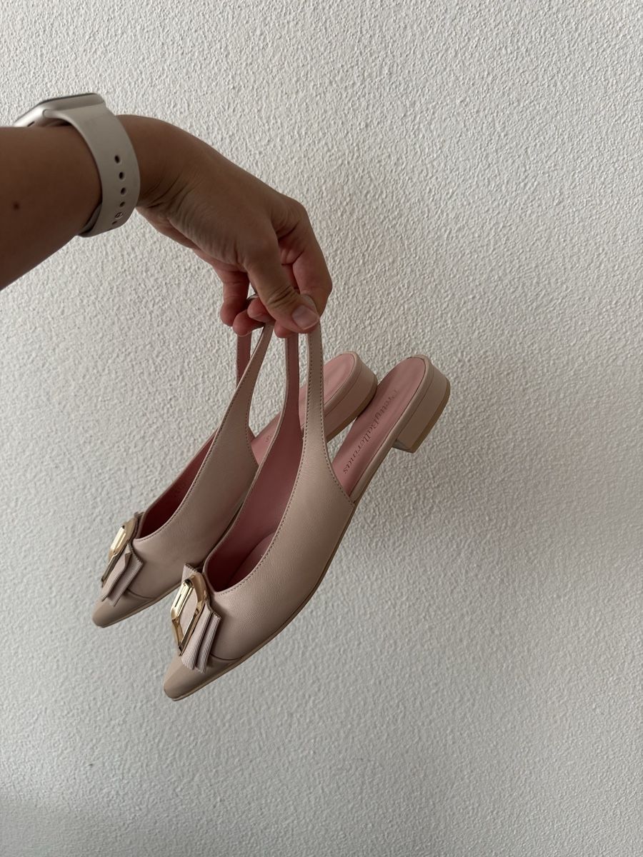 Scarpe da donna: Pretty Ballerinas Slingback Flats Beige Lackleder – Usato da Uetikon am See venduto da happywishes 4