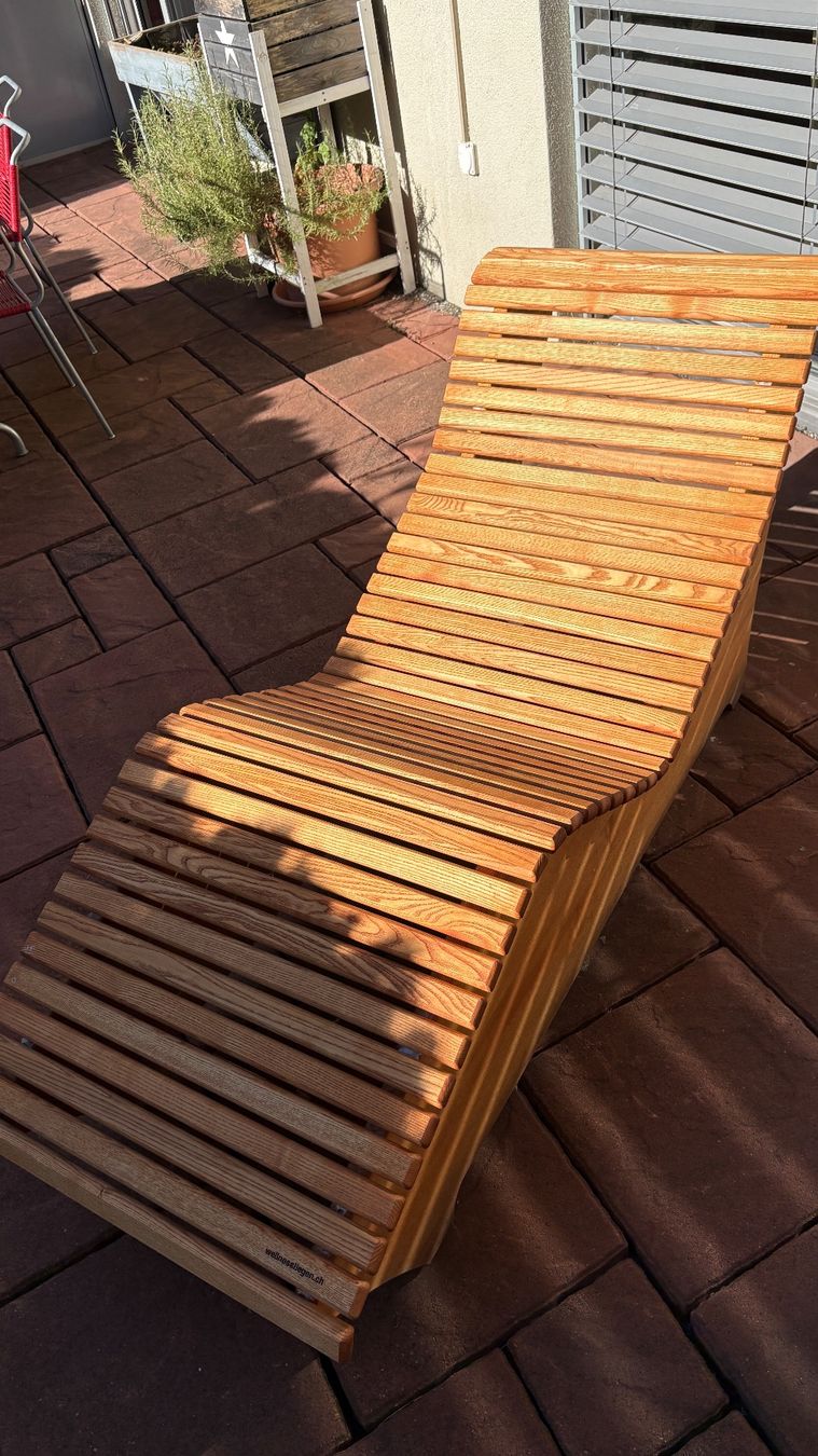 Liegen & Liegestühle: Sonnenliege – Gebraucht aus Ebikon von rub_ys2t