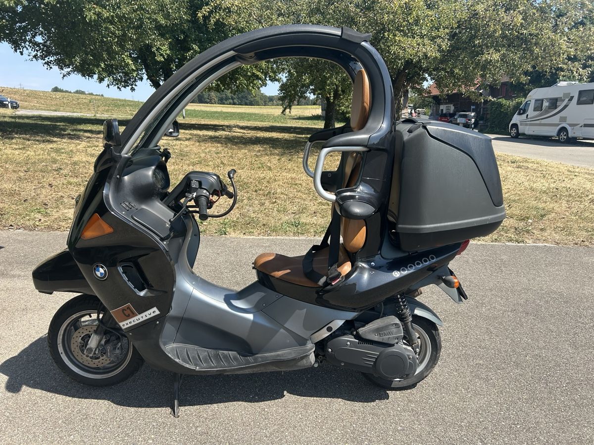 BMW Strasse: BMW C1 125cc mit Dach und Topcase – Defekt aus Wagerswil von Spengler7