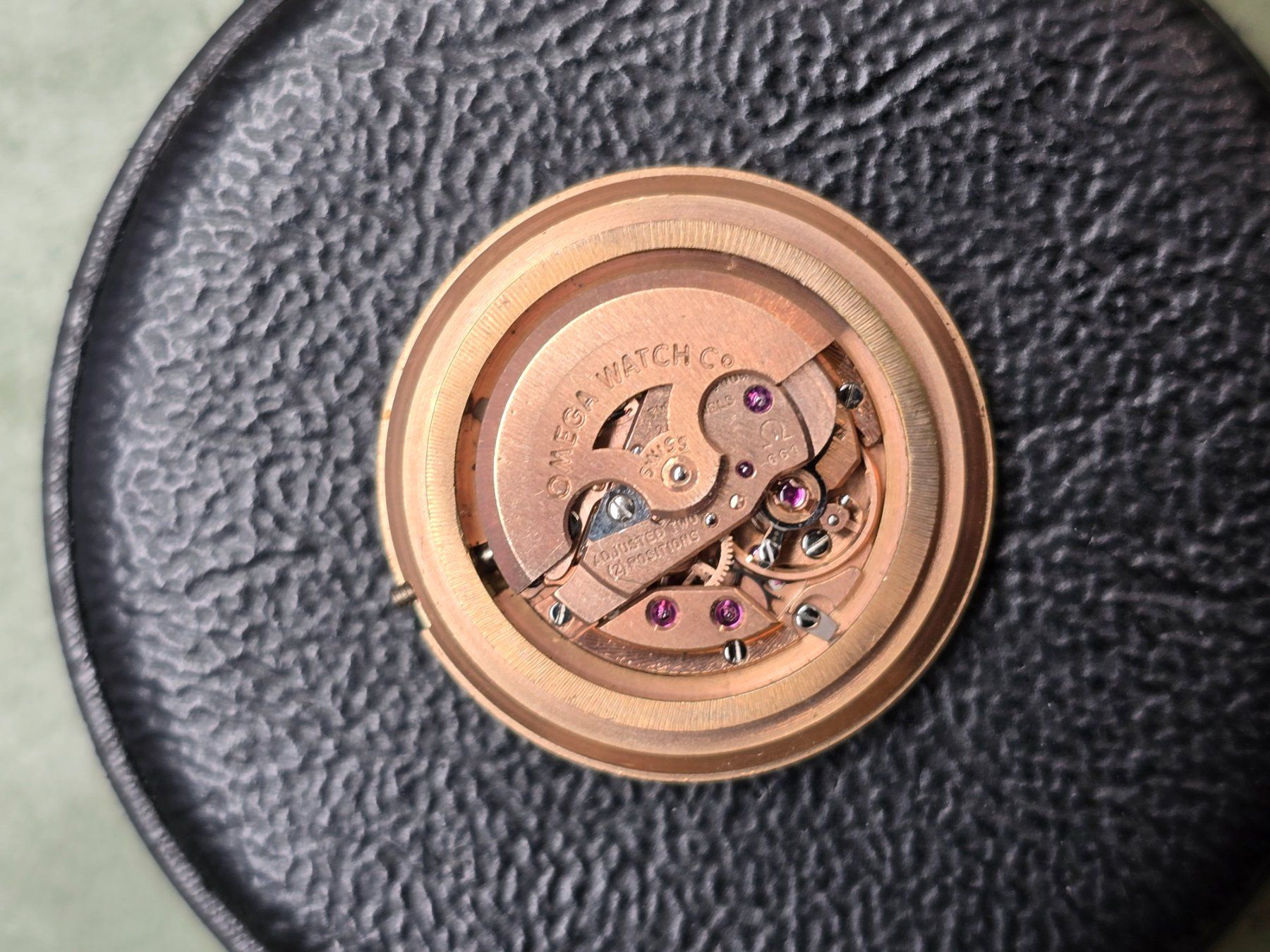Omega Uhren: Mouvement automatique Omega 661 – Gebraucht aus Tramelan von Nirdan 3