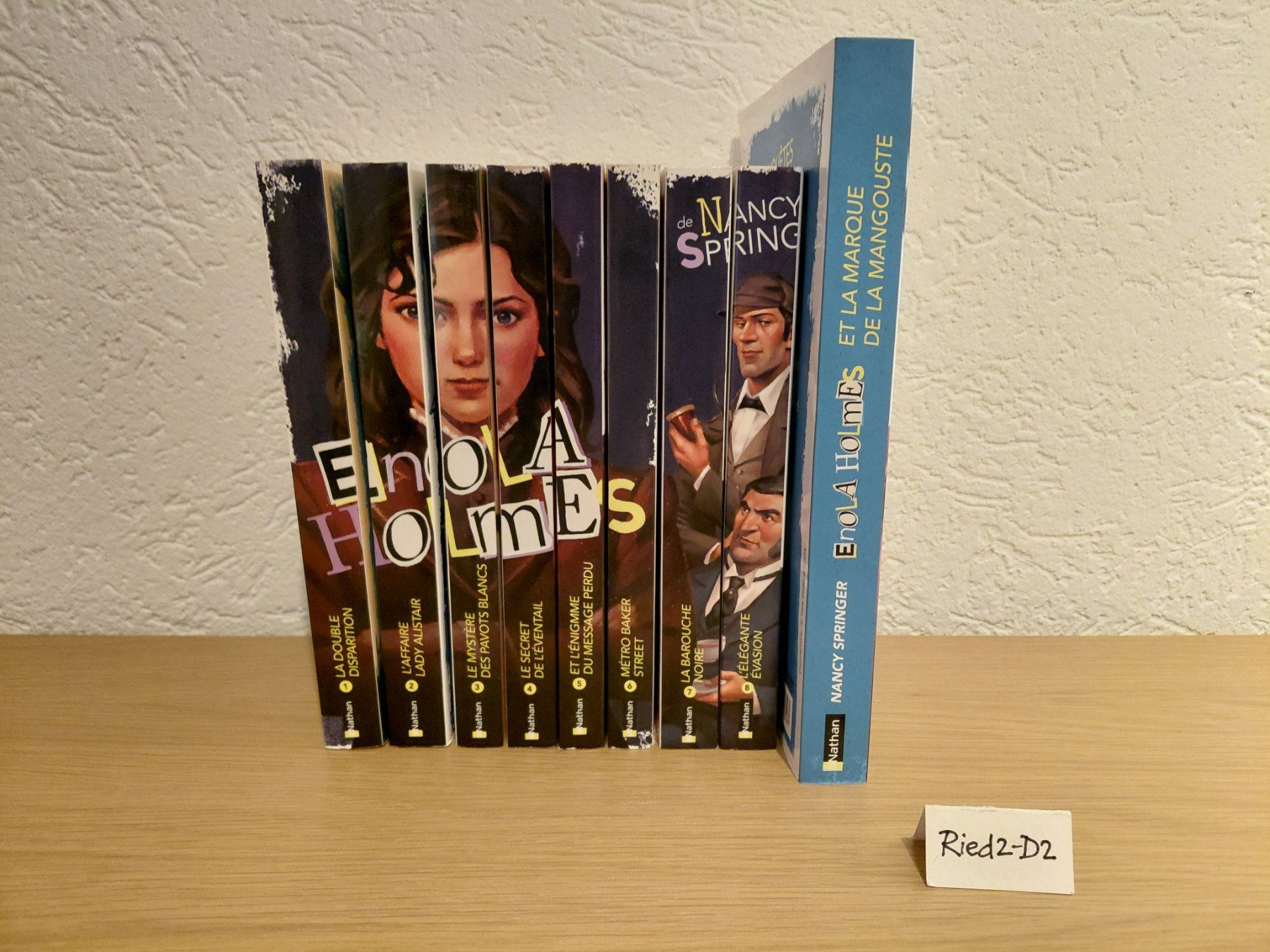 Bücher: Enola Holmes Tome 1 à 9. Neufs – Neu (gemäss Beschreibung) aus La Chaux-de-Fonds von Ried2-D2 2