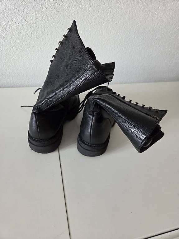Damenschuhe: DEICOLLI schwarze Lederstiefel  – Gebraucht aus Wallisellen von led_dk26 3