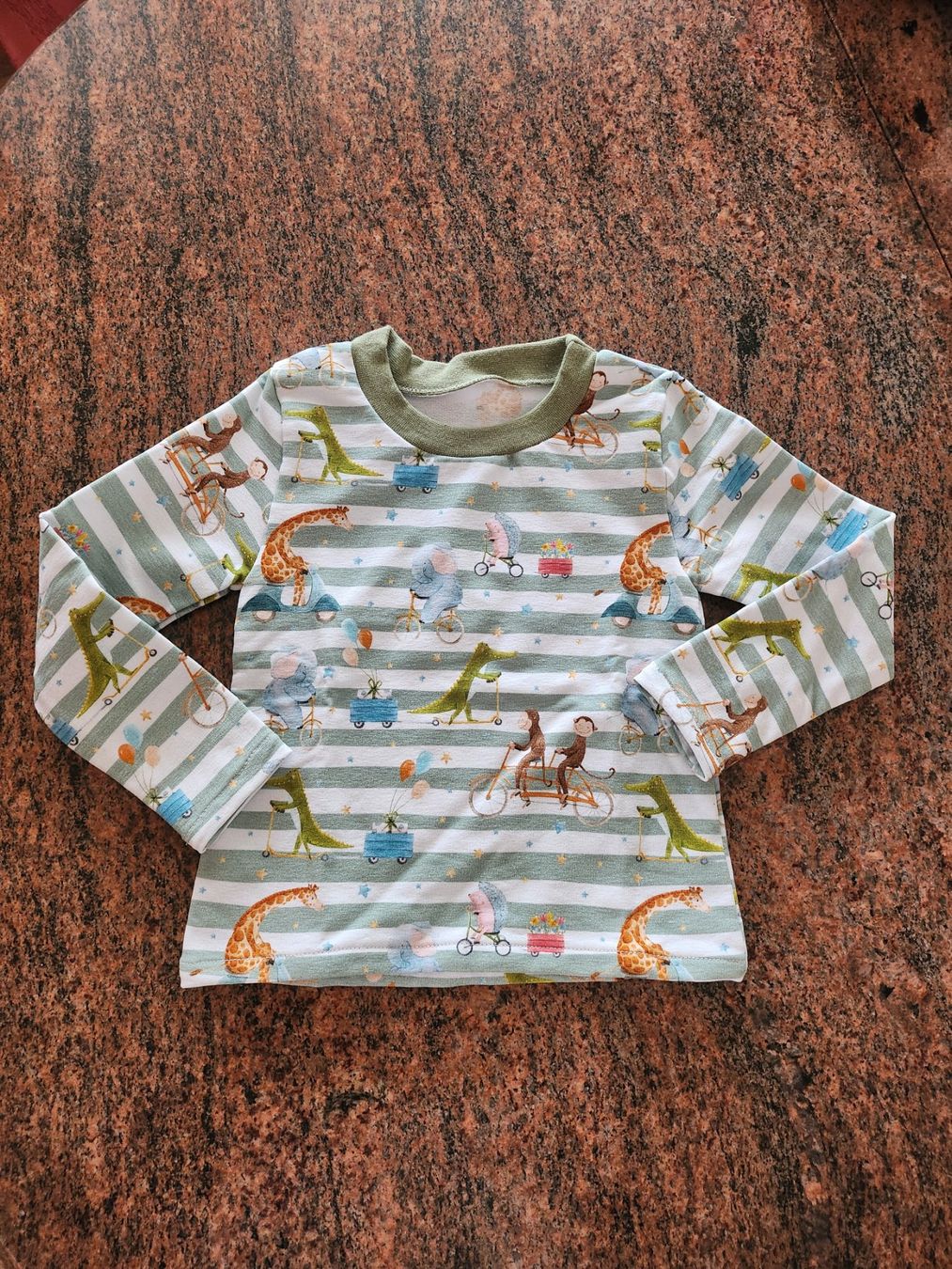 Maglioni & Felpe: Pullover mit Tiermotiven Gr. 80, neu, Handade – Nuovo (secondo la descrizione) da Othmarsingen venduto da pao_2xld