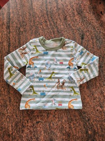 Pullover mit Tiermotiven Gr. 80, neu, Handade