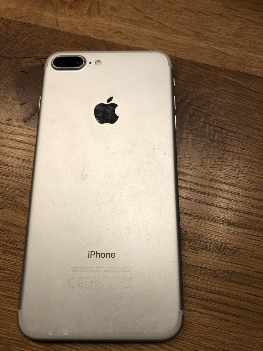 Apple Telefoni cellulari / Smartphones: Iphone 7plus – Usato da Nussbaumen AG venduto da Fuji77 1