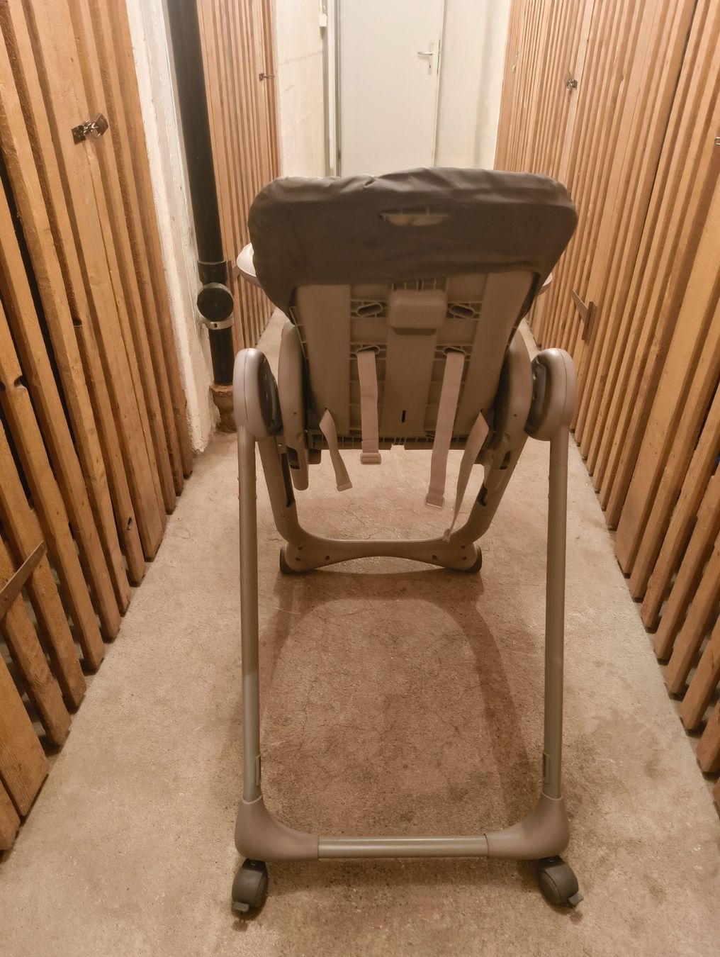 Chicco Chaises hautes: Kinder Essstuhl – D'occasion à Meilen par iig_5mpf 2