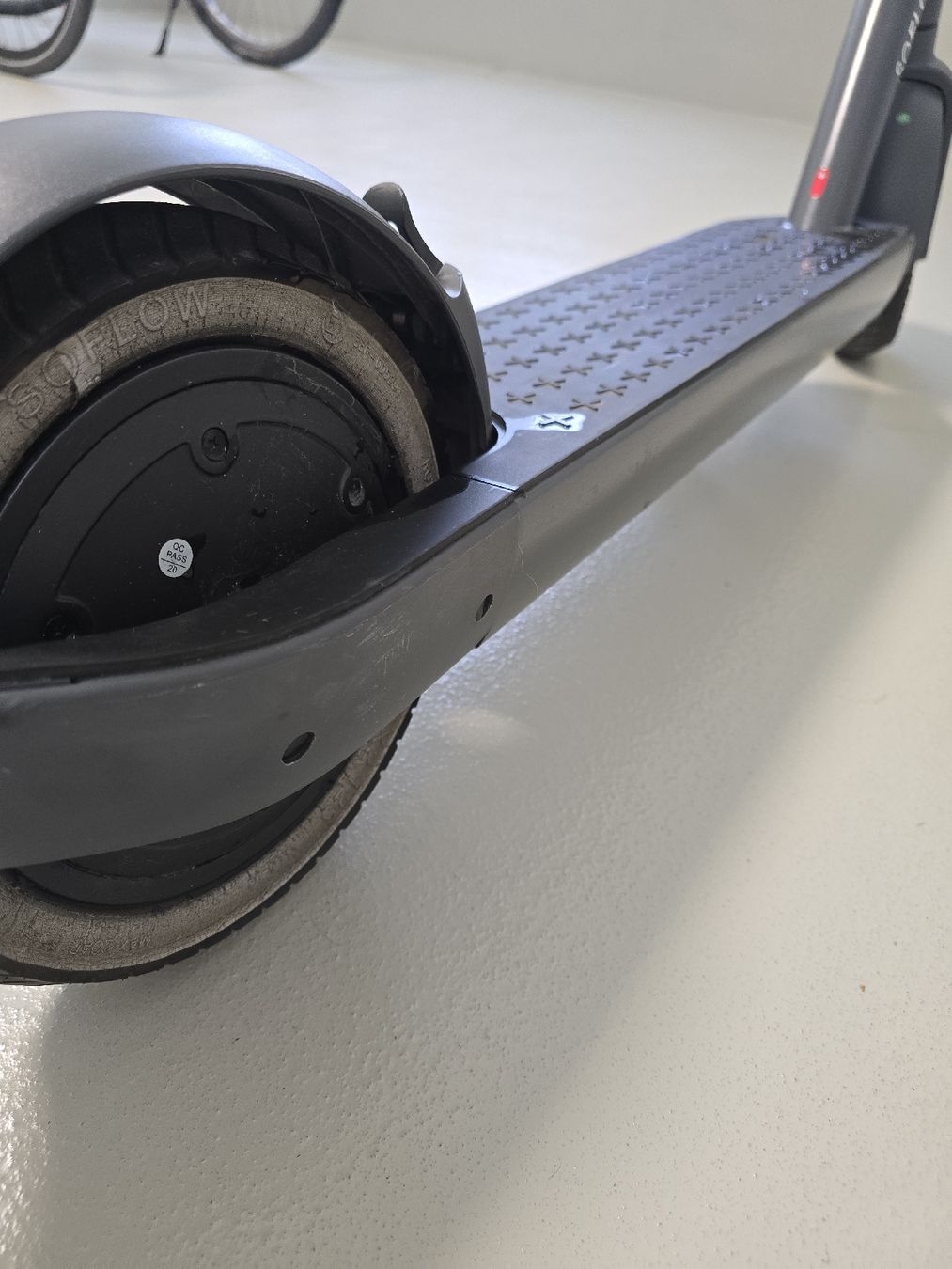 Soflow Kickboard: E-Scooter SoFlow+ – D'occasion à Wilen (Sarnen) par Dawindlin 7